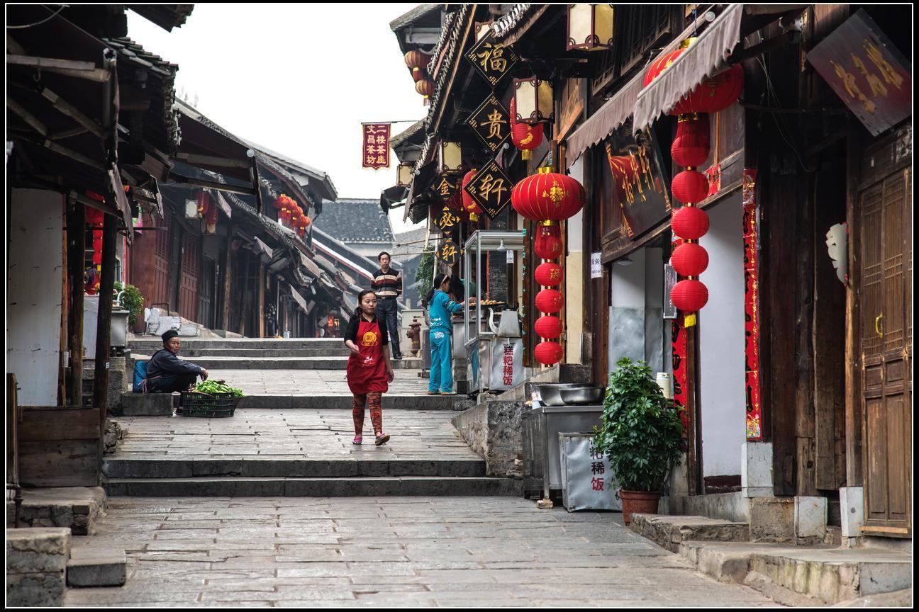 此人遭到未婚女性谩骂三年，只因发明了一个字，如今人人都在用
